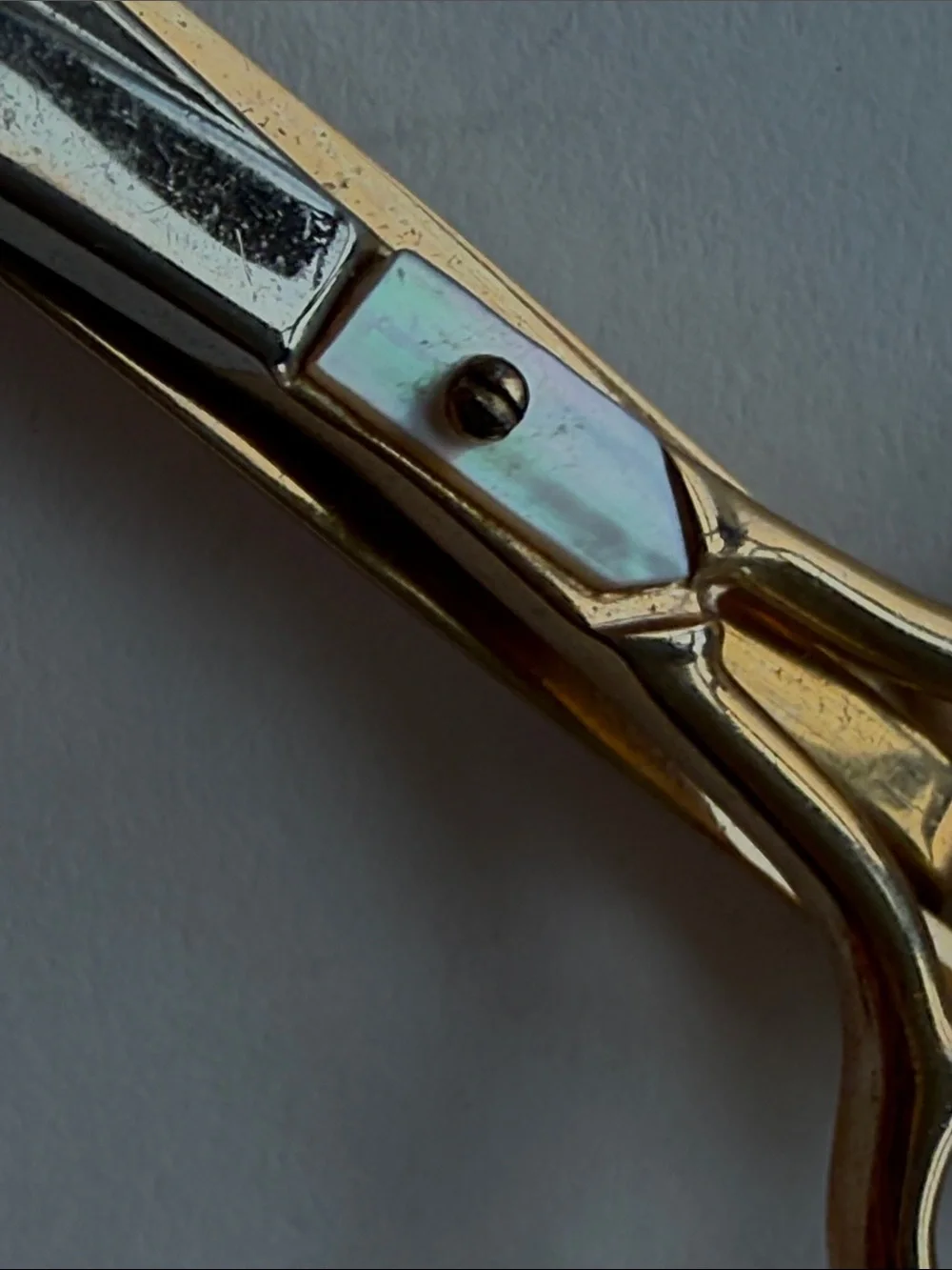 SWANK Gold Tone & Mother of Pearl Scissors Lapel Pin